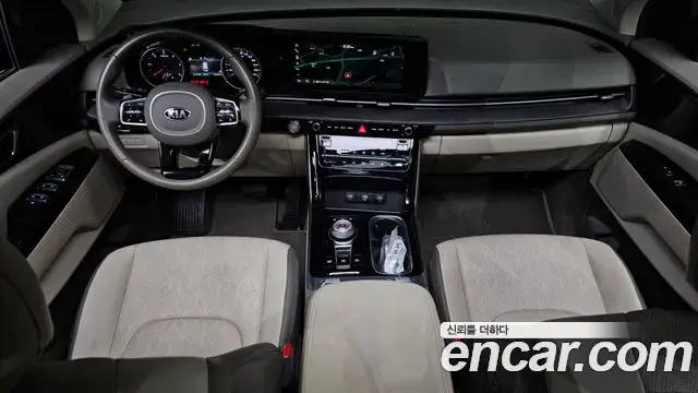 Kia Carnival 2021 — Photo 7/20