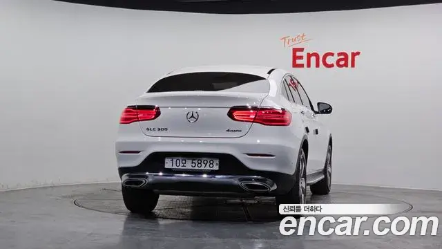 Mercedes-Benz GLC-Class 2019 — Şəkil 3/20