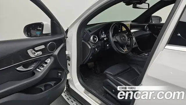 Mercedes-Benz GLC-Class 2019 — Şəkil 13/20