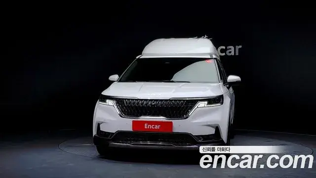 Kia Carnival 2022 — Photo 19/20