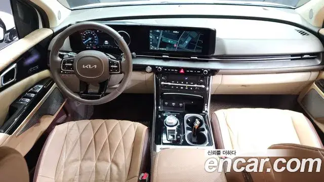 Kia Carnival 2022 — Photo 13/20
