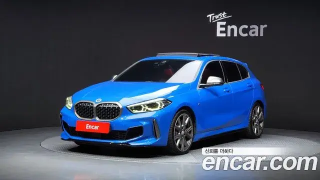 BMW 1 Series 2022 — ფოტო 2/20