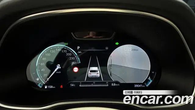 Genesis GV80 2021 — Şəkil 25/33