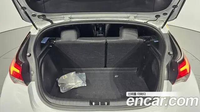 Hyundai Veloster 2020 — Şəkil 4/20