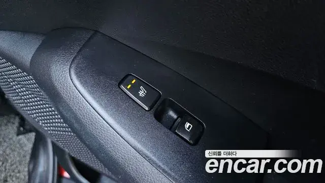 Kia Seltos 2022 — ფოტო 15/20