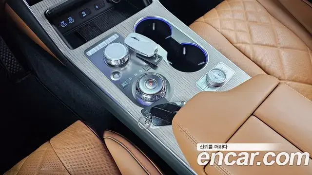 Genesis GV80 2024 — ფოტო 14/20