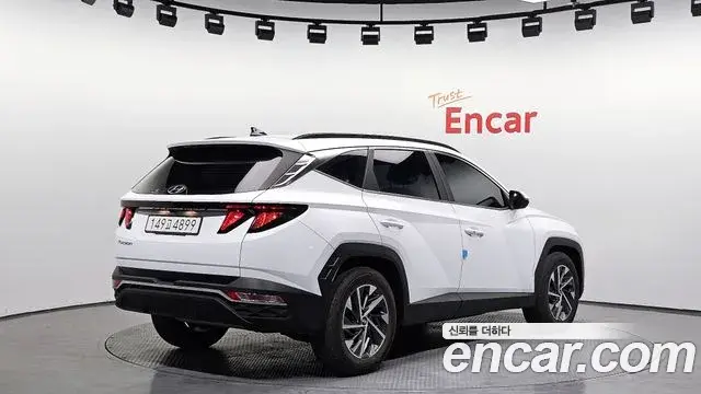 Hyundai Tucson Hybrid 2021 — Photo 16/20