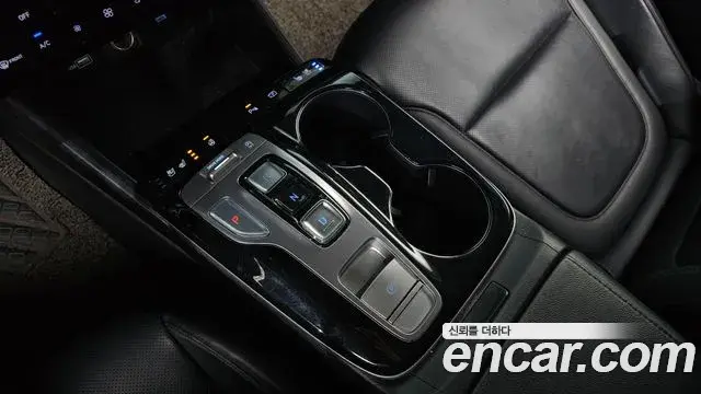 Hyundai Tucson Hybrid 2021 — Photo 18/20