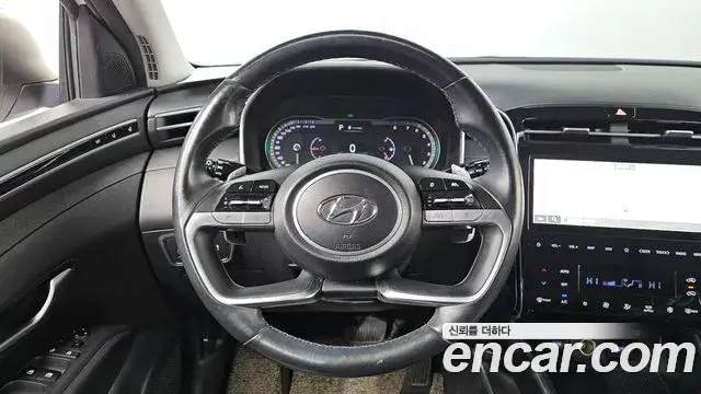 Hyundai Tucson Hybrid 2021 — Photo 19/20