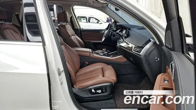 BMW X5 2023 — Фото 11/20