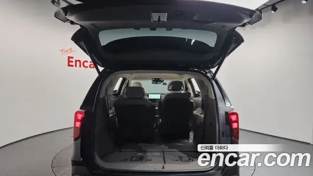 Kia Carnival 2025 — ფოტო 20/20