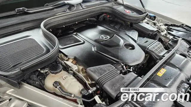 Mercedes-Benz GLS-Class 2020 — Фото 6/20