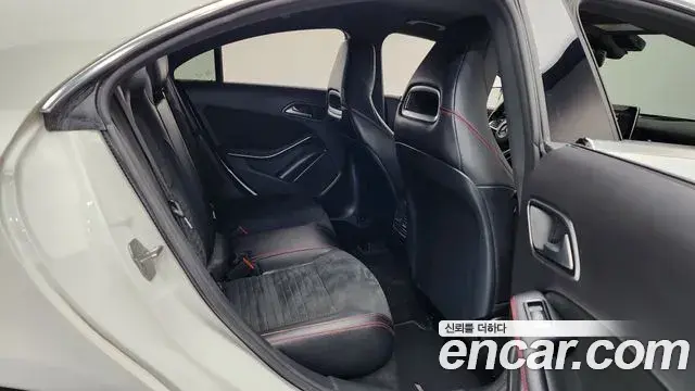 Mercedes-Benz CLA-Class 2018 — Photo 11/20
