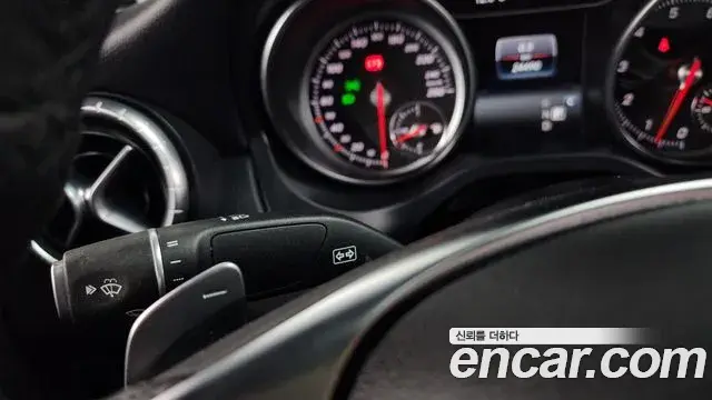 Mercedes-Benz CLA-Class 2018 — Photo 3/20