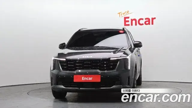 Kia Sorento 2023 — Şəkil 10/20