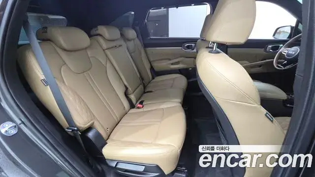Kia Sorento 2023 — Şəkil 9/20