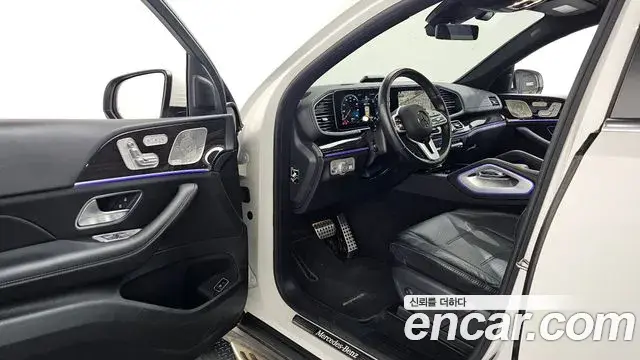 Mercedes-Benz GLE-Class 2023 — Фото 10/20