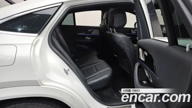 Mercedes-Benz GLE-Class 2023 — Фото 12/20