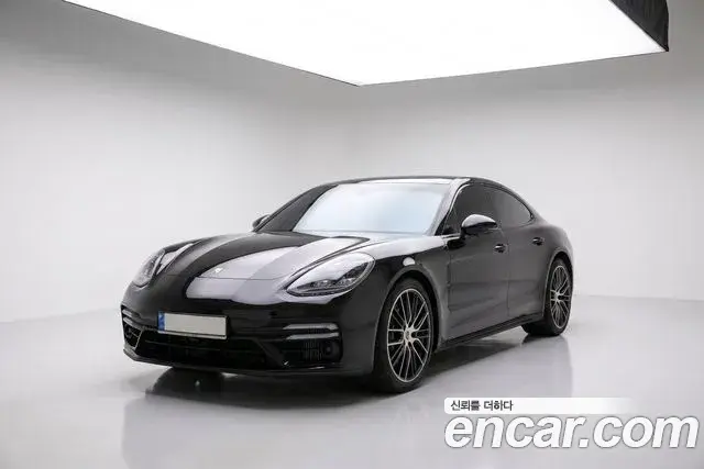 Porsche Panamera 2022 — Photo 12/20