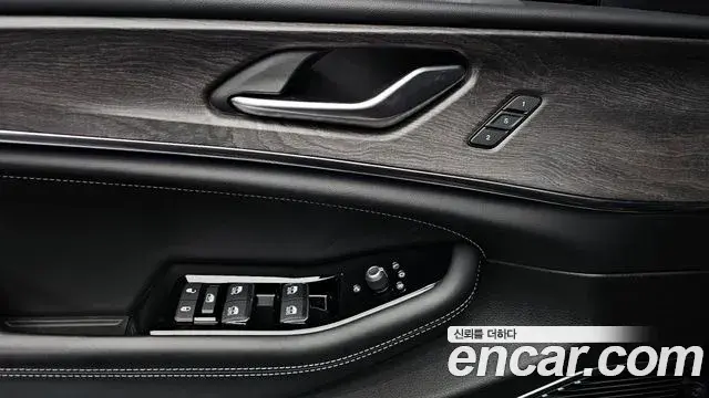Jeep Grand Cherokee 2023 — Şəkil 20/20
