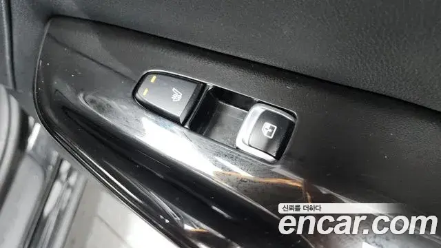 Kia K5 2020 — Photo 9/20