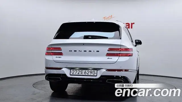 Genesis GV80 2022 — ფოტო 17/20