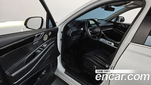 Genesis GV80 2022 — ფოტო 7/20
