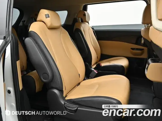 Kia Carnival 2022 — Фото 16/20