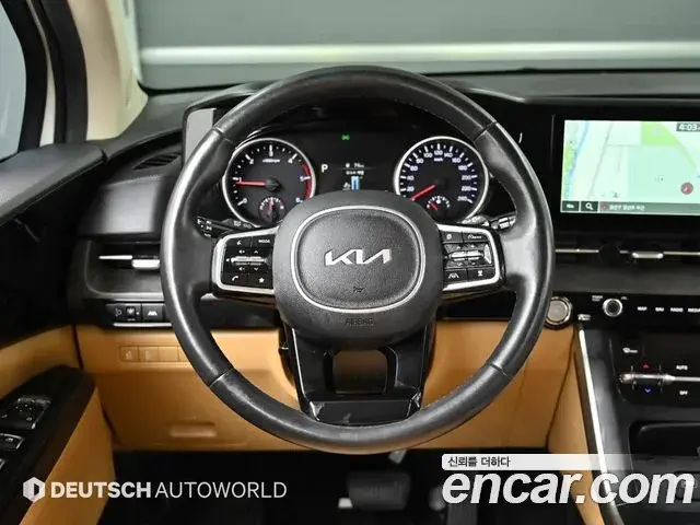 Kia Carnival 2022 — Фото 17/20
