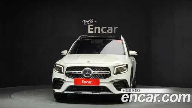 Mercedes-Benz GLB-Class 2020 — Şəkil 11/20