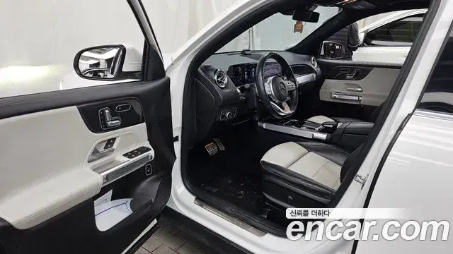 Mercedes-Benz GLB-Class 2020 — Şəkil 17/20
