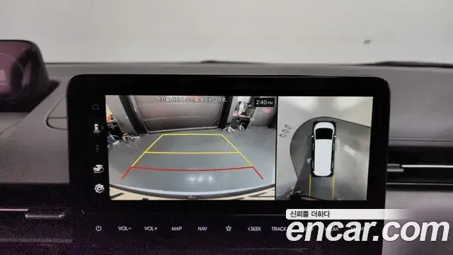 Hyundai Staria 2022 — Photo 6/20