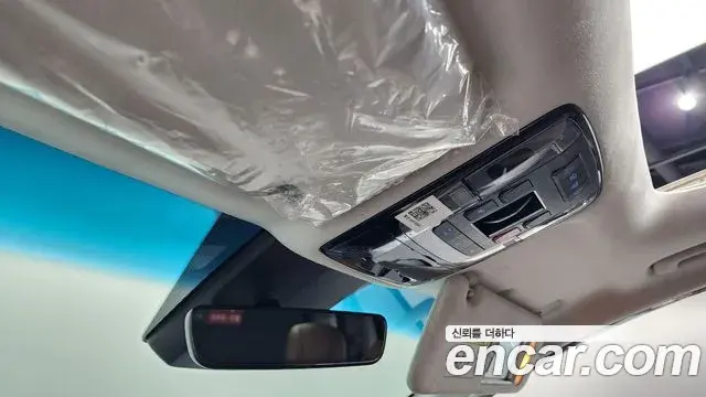 Hyundai Staria 2022 — Photo 9/20