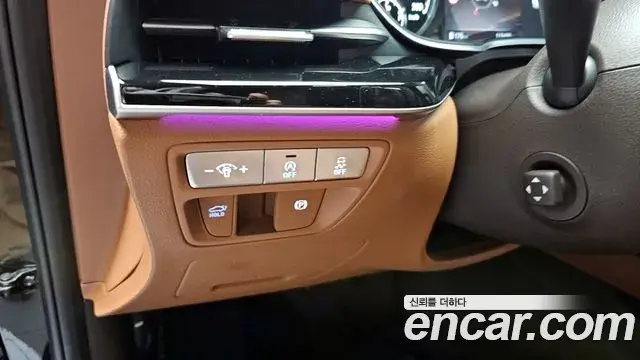 Genesis G80 2021 — ფოტო 18/20