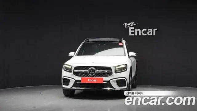 Mercedes-Benz GLB-Class 2024 — Şəkil 20/20