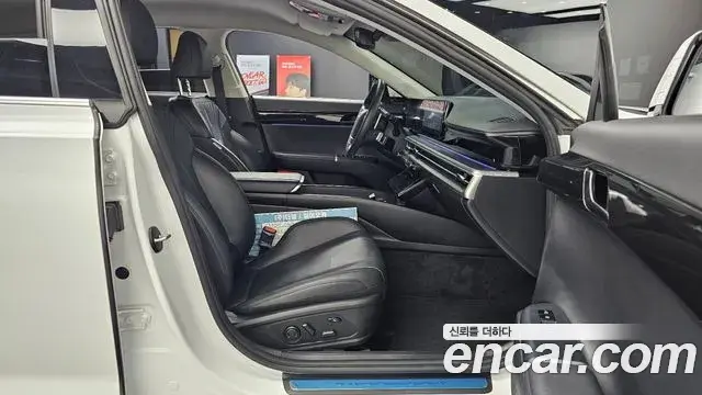 Hyundai Grandeur Hybrid 2023 — ფოტო 3/20