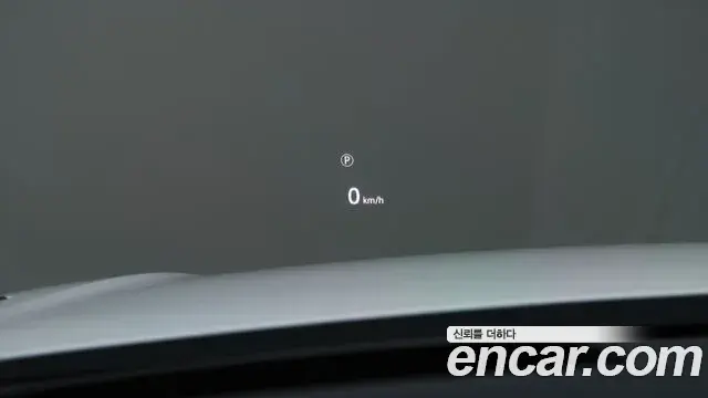 Land Rover Range Rover Velar 2024 — Şəkil 13/20