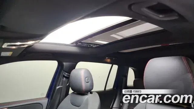 Mercedes-Benz GLB-Class 2020 — ფოტო 17/20