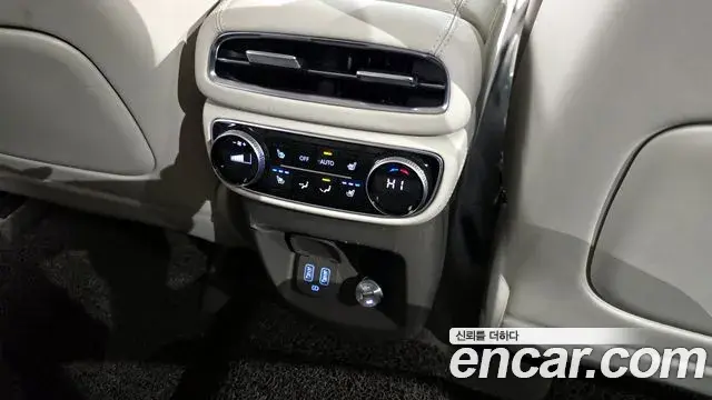 Genesis GV80 2020 — ფოტო 20/20