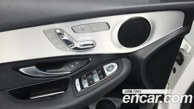 Mercedes-Benz GLC-Class 2018 — ფოტო 5/20