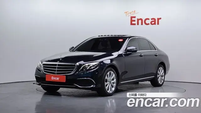 Mercedes-Benz E-Class 2018 — Şəkil 7/20