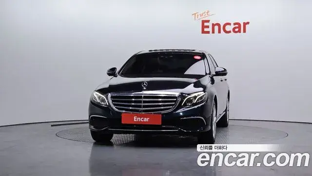 Mercedes-Benz E-Class 2018 — Şəkil 5/20