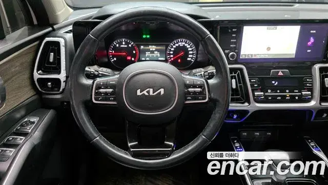 Kia Sorento 2022 — Фото 13/20