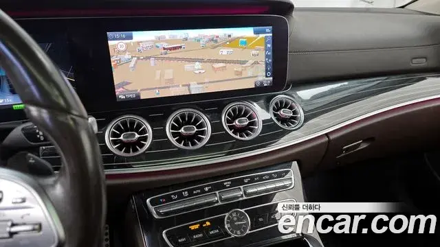 Mercedes-Benz CLS-Class 2019 — Photo 16/20