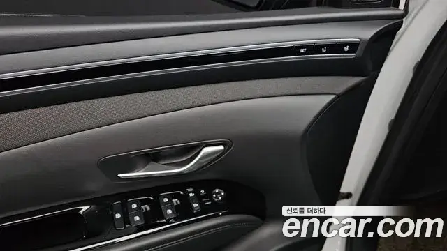 Hyundai Tucson Hybrid 2023 — ფოტო 5/20