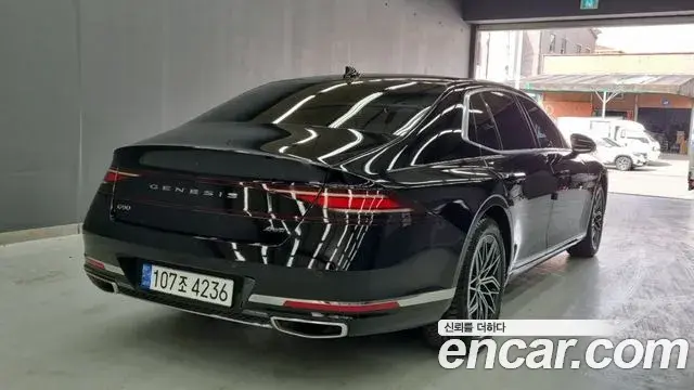 Genesis G90 2022 — ფოტო 15/18