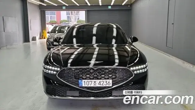 Genesis G90 2022 — ფოტო 11/18