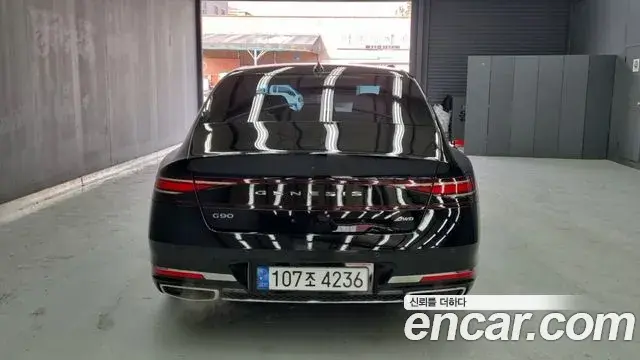 Genesis G90 2022 — ფოტო 8/18