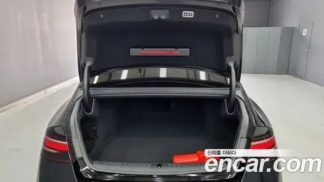 Genesis G90 2022 — ფოტო 4/18