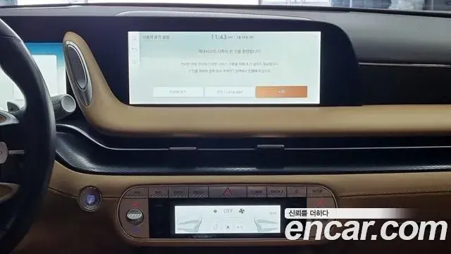 Genesis G90 2022 — ფოტო 14/18